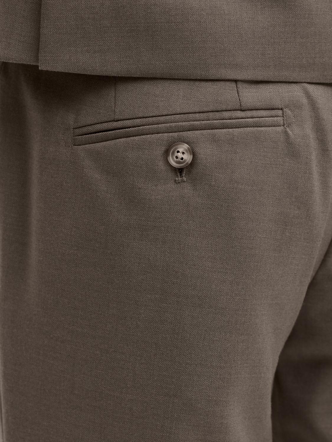 model_shot-detail
